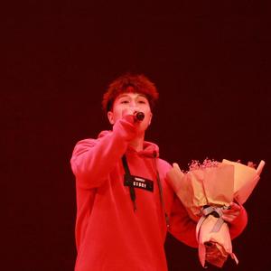 女人自慰❌挤奶羞
